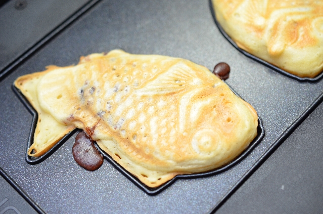 モテナシベーカーで作るたい焼き